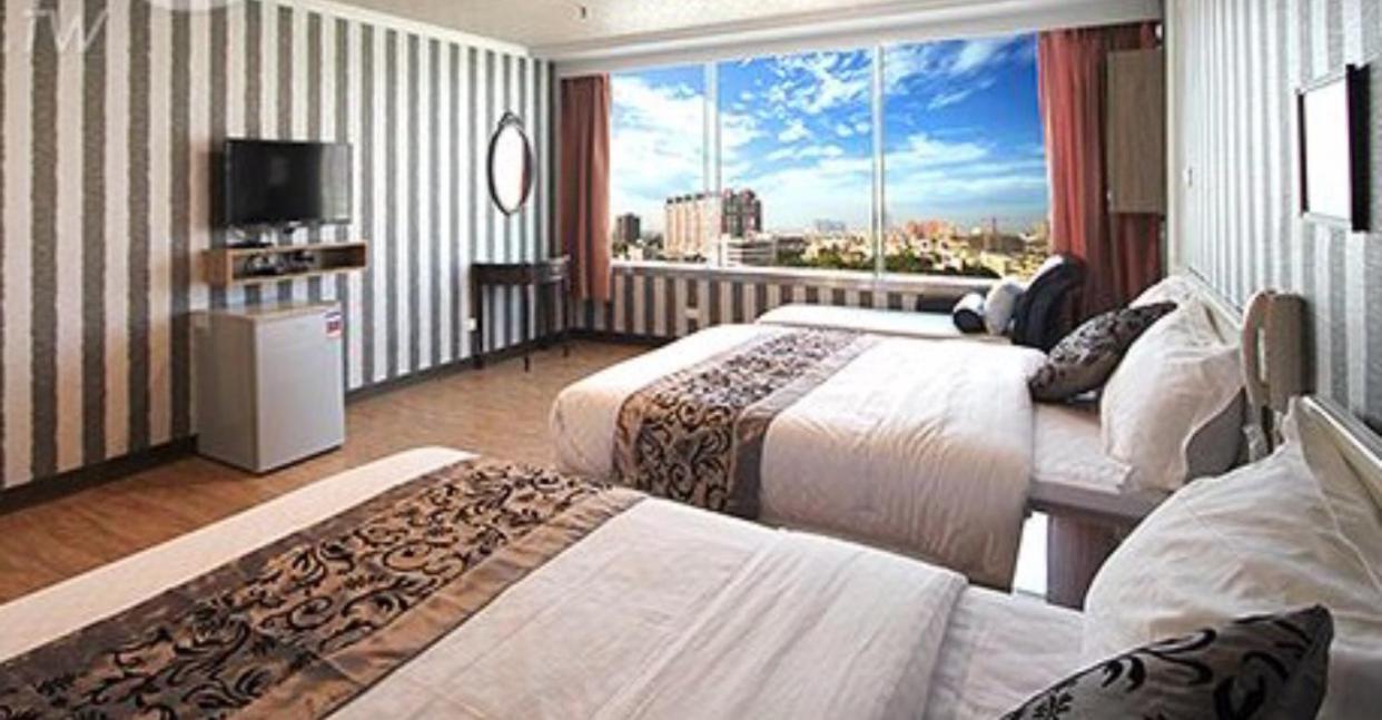 Ya Tai Hotel Kaohsiung Zewnętrze zdjęcie